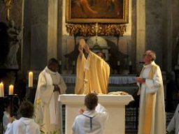 Consécration de l'autel de St Valérien