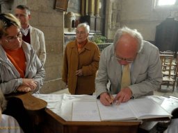 Consécration de l'autel de St Valérien