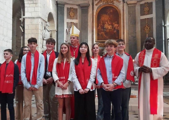 2025 confirmation messe W 700